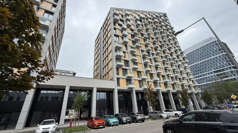 METROPOLIS na PREDAJ moderný 2-izbový apartmán, Bottova ul.,