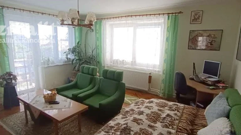 Na predaj 5 izbový rodinný dom v obci Bánov
