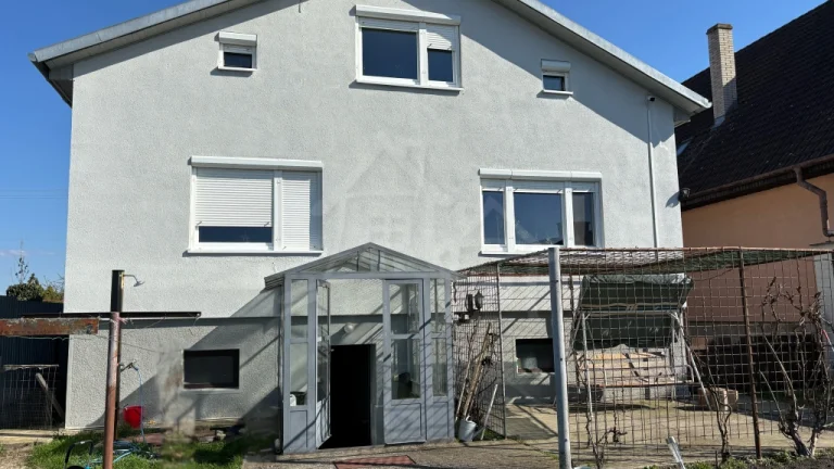 Priestranný 5-izbový dom ideálny pre viacgeneračné bývanie