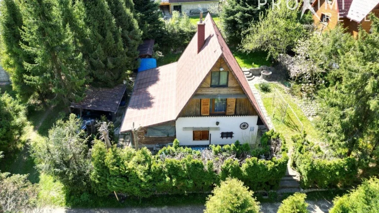Celoročne obývateľná chata na predaj len 50m od vodnej nádrž