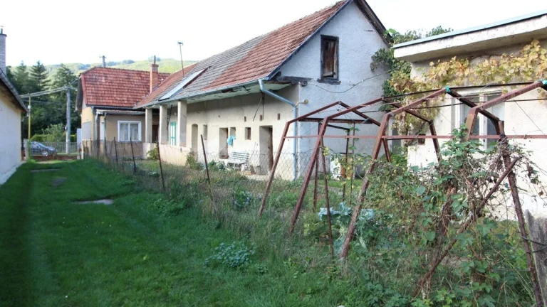 RD/ chalupa / Liešťany