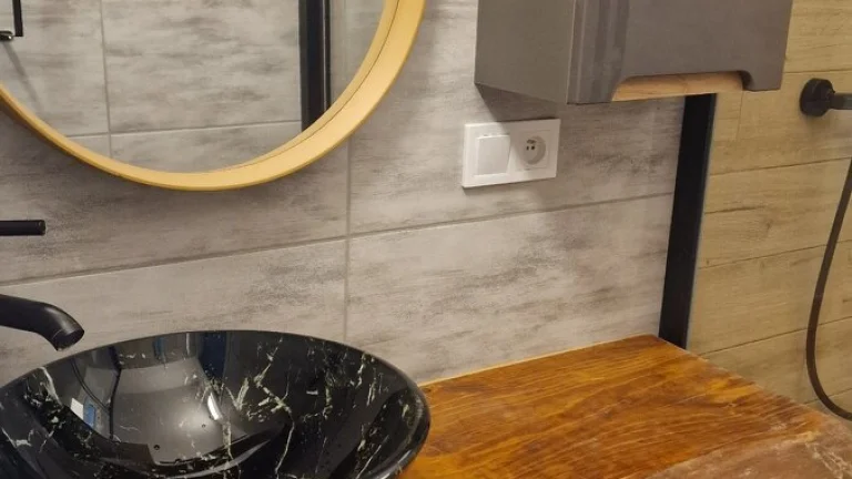 1- izbový byt na prenájom v centre Nemšovej