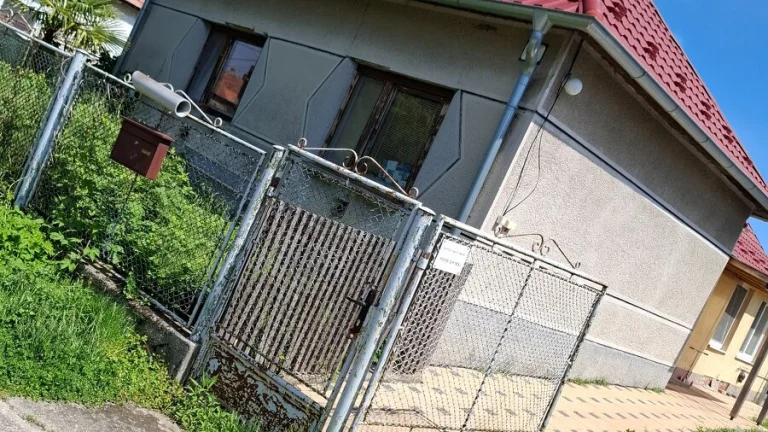 ZNÍŽENÁ CENA Na Predaj rodinný dom