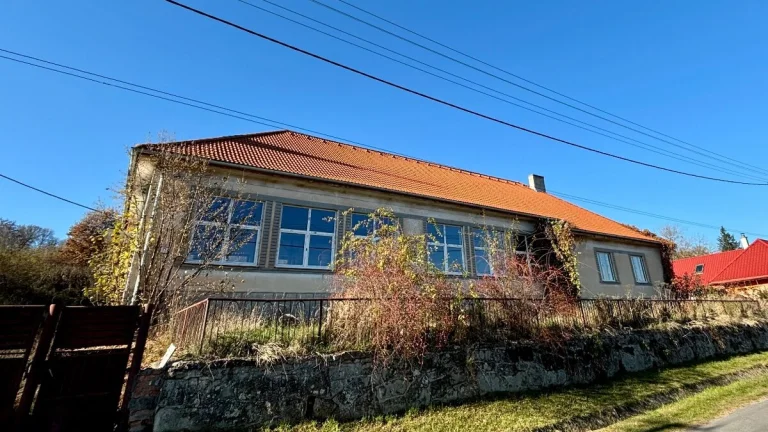 Budova v Súdovciach