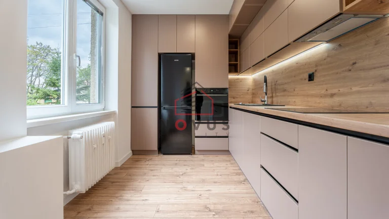 Na predaj 2izbový byt,Nová Dubnica, Komenského sady,2balkóny