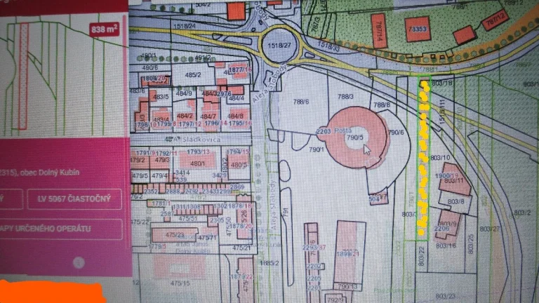 Pozemok v centre Dolného Kubína