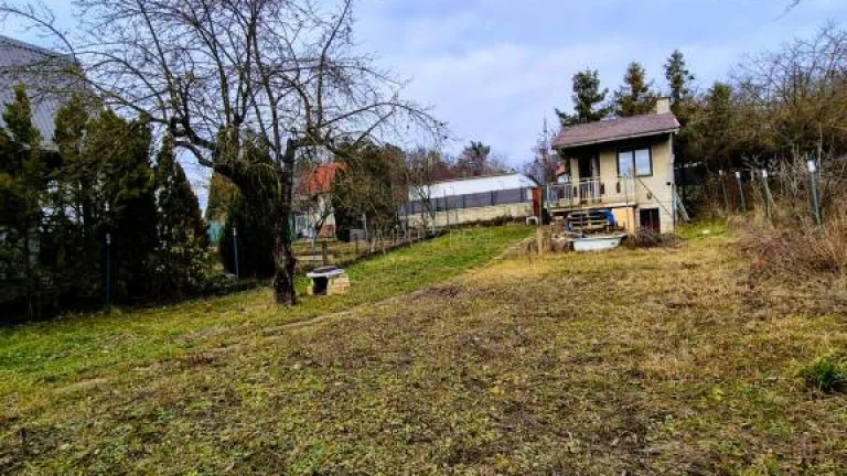 KH-934, Záhrada chata Košice – Šaca, Viničky