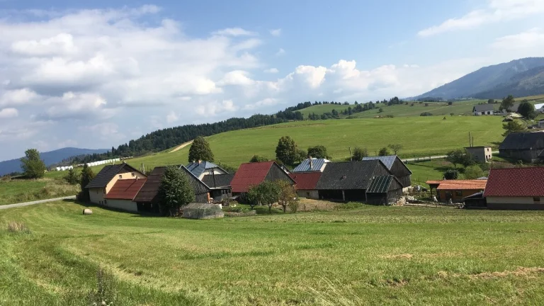 Pozemok - Malatiná - Dolný Kubín