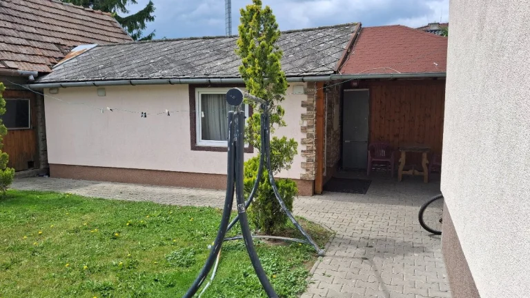 Hamuliakovo domček