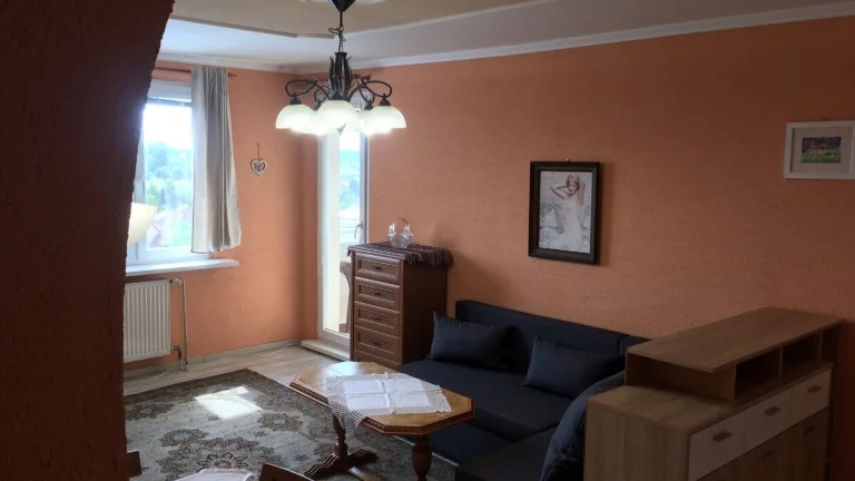 3 izbový byt na prenájom Šamoríne v centre