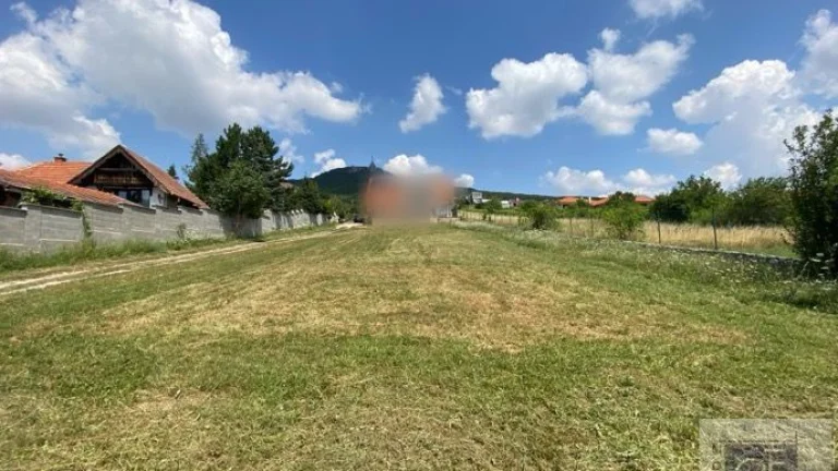 STAVEBNÝ POZEMOK NITRA - ZOBOR S VÝHĽADOM NA MESTO