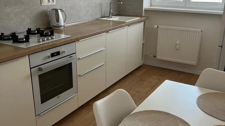 Moderne zrekonštruovaný tehlový 2-izbový byt