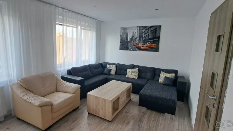Prenajmem 3-izbový byt Nová Dubnica 74m²