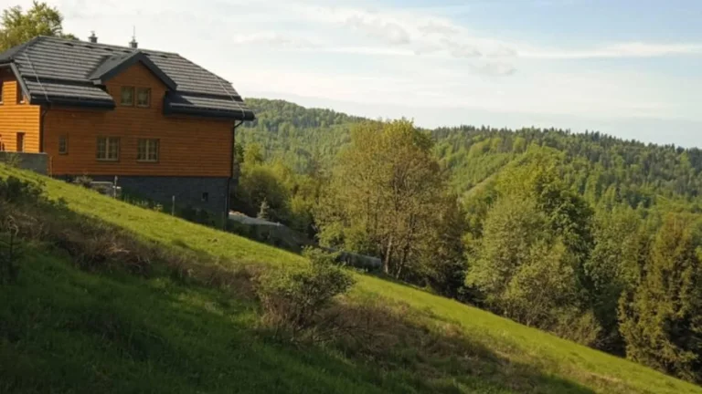 pozemok Oščadnica aj na stavbu chaty