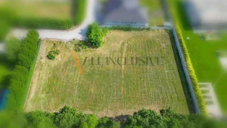 ALL INCLUSIVE I VEĽKOLEPÝ STAVEBNÝ POZEMOK 2623 M2 GALANTA