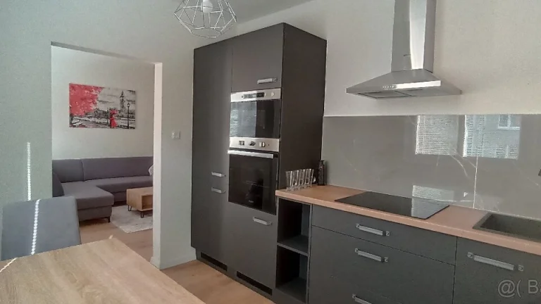 Prenájom NOVÝ 2-izbový byt Nitra centrum