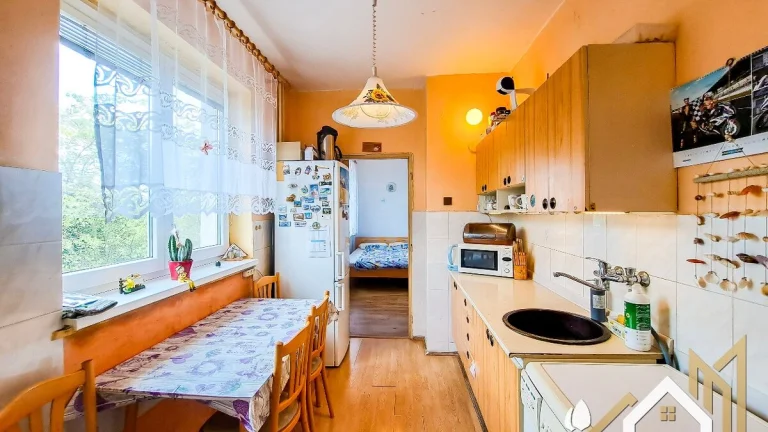 Na predaj 3 izbový byt s balkónom v obci Drienovo