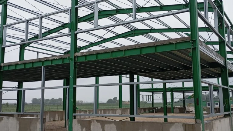 Nové Zámky - Novostavba haly na predaj s pozemkom 2800 m2