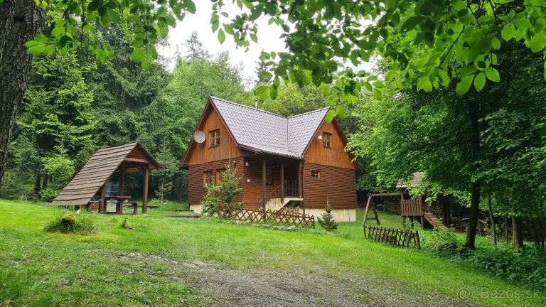 Rekreačná chata na predaj - Martin, Stráne