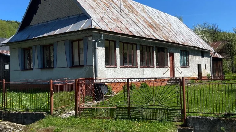 Dom na predaj - Krajná Porúbka