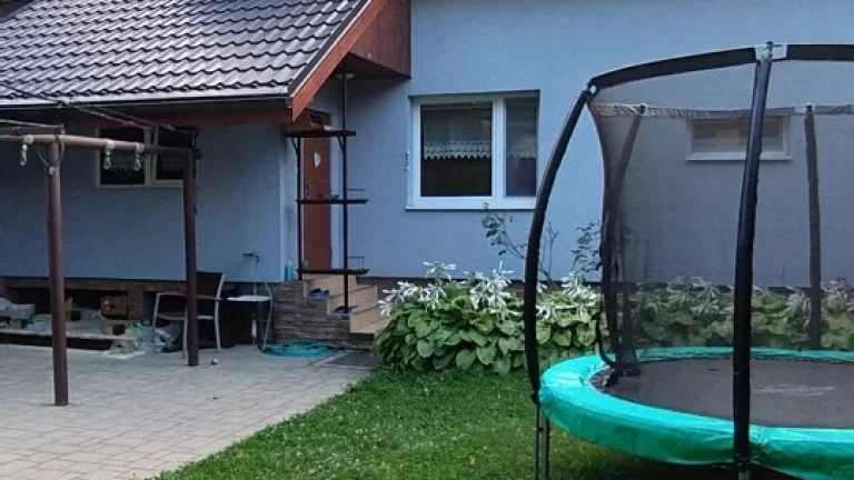 Veľký dvojpodlažný rodinný dom Vrútky
