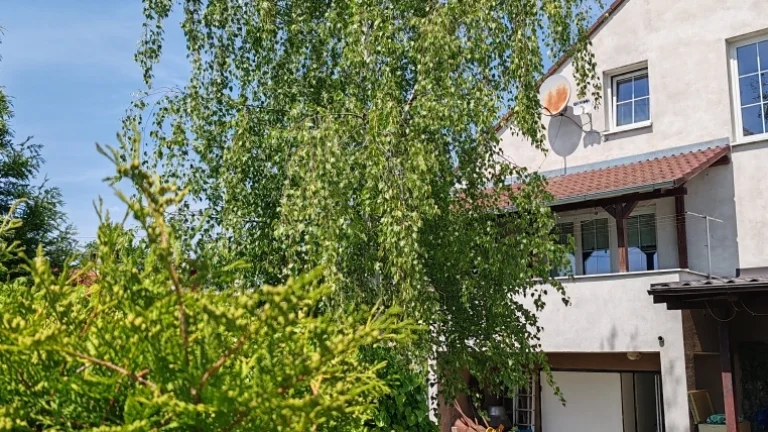 TOP Na predaj 4 izbový rodinný dom Hlboké