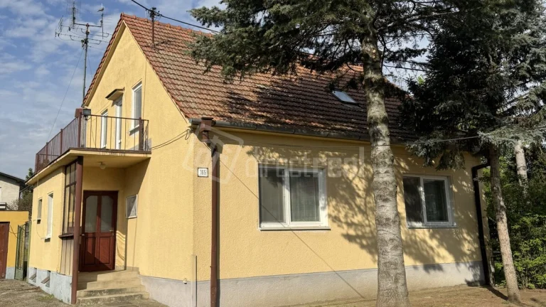 Priestranné a útulné bývanie v 7-izb rodinnom dome s …