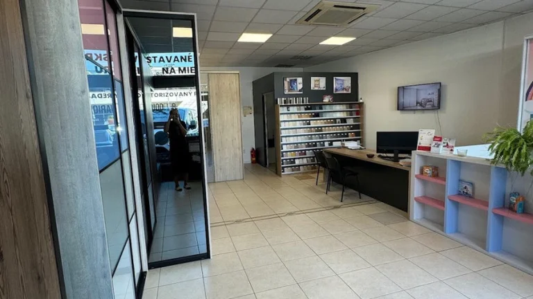 Obchodný priestor, Žilina - širšie centrum, 57 m2