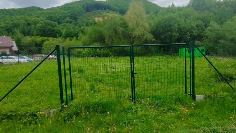 Predaj: Krásny rekreačný pozemok v Kraľovanoch v blízkosti Š