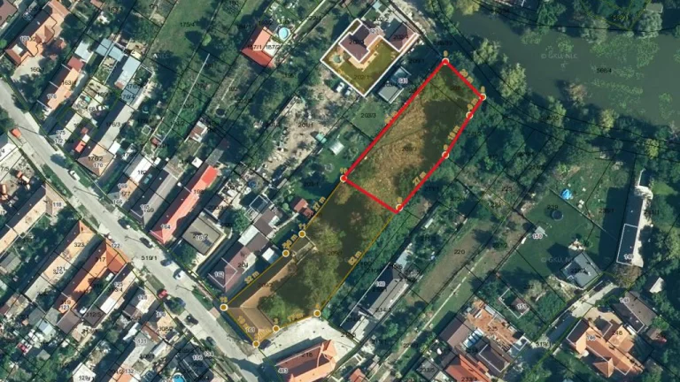 Predáme stavebný pozemok v tichej časti obci Kajal 1457m2