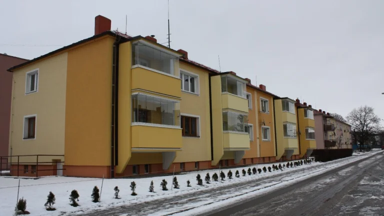 PRENAJMEM 2-izbový byt v centre LM