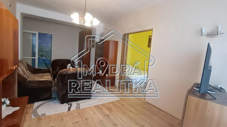 3 izbový byt s balkónom v centre mesta na predaj