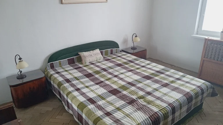 Prenajom pekný 3 izbový byt, balkón, internet