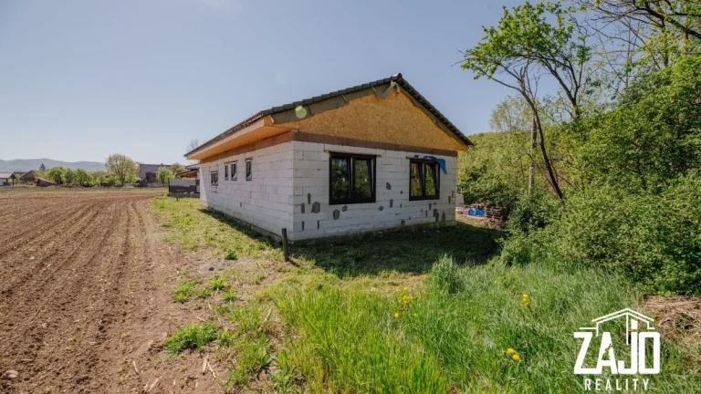 RD TUCHYŇA I HOLODOM V KRÁSNOM PROSTREDÍ BIELYCH KARPÁT