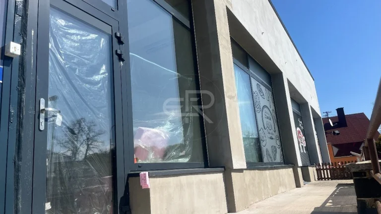 Prenájom komerčný/obchodný priestor 73 m2, Prešov - NS Šport