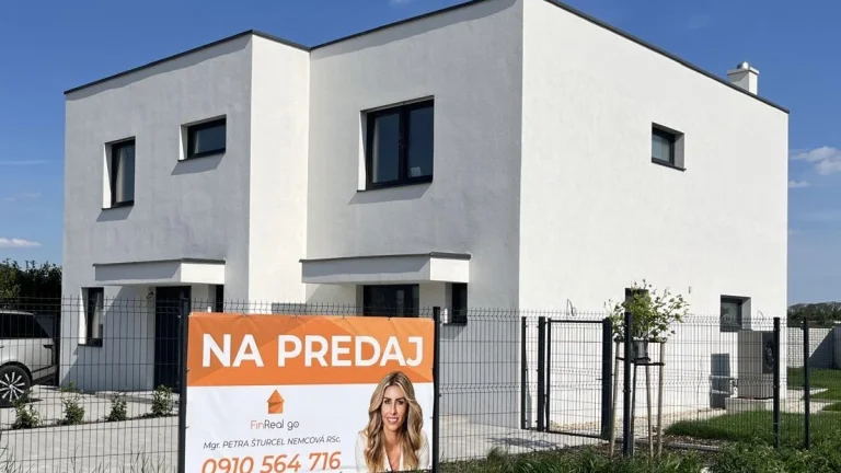 Predaj - skolaudovaná novostavba RD s 2 bytovými jednotkami,