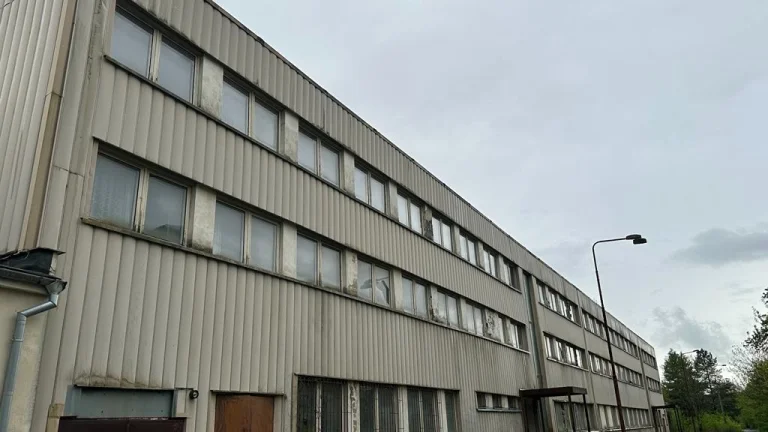 Predaj polyfunkčnej budovy Snina