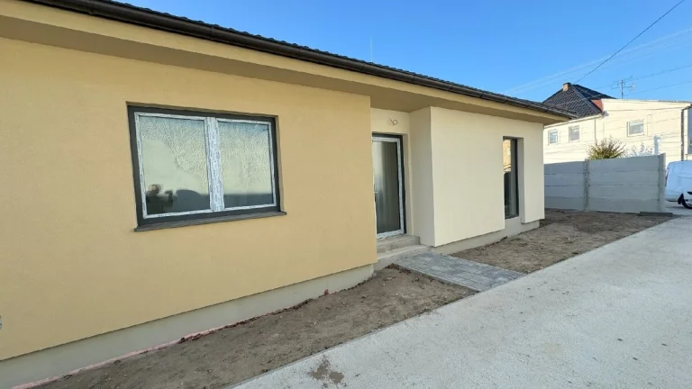 Na predaj novostavba 3i rodinného domu v obci Gajary.
