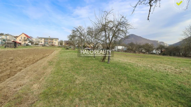 HALO reality - Predaj, pozemok 2390 m2 Považská Bystrica,