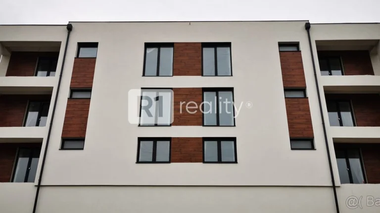 JEDINEČNÁ INVESTÍCIA Nový 3 izbový byt č. A8, Banka pri Pieš