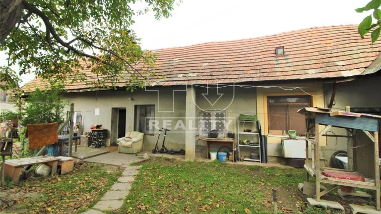 Na predaj chalupa pri Nitre - Ľudovítová