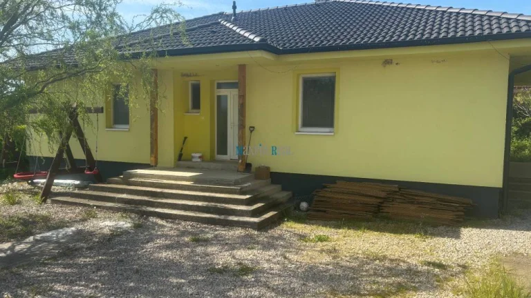 MAXFIN REAL - predaj rodinného domu - Kolíňany