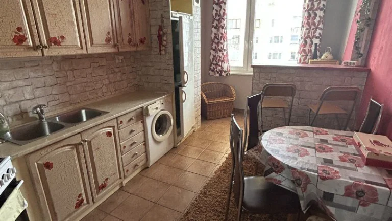 PRENÁJOM - 3 IZBOVÝ BYT, ROZKVET, POVAŽSKÁ BYSTRICA