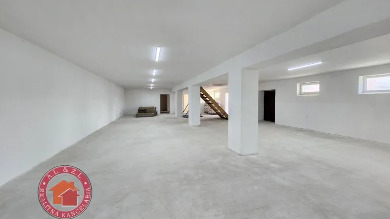 600 m2 SKLADOVÁ HALA - SENEC