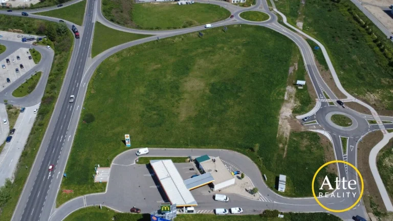Na predaj: 1,7ha komerčný stavebný pozemok na obchvate
