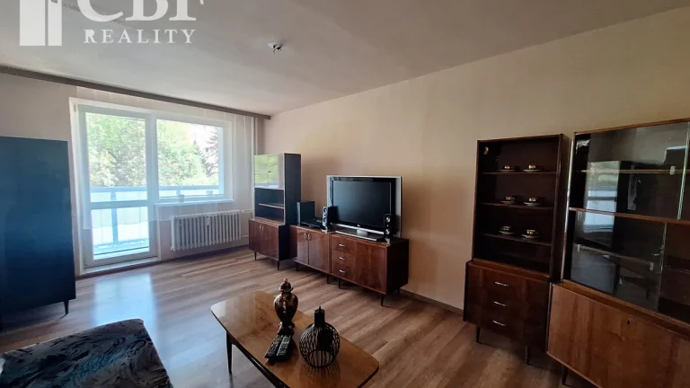 3-IZBOVÝ BYT S LOGGIOU NA PREDAJ