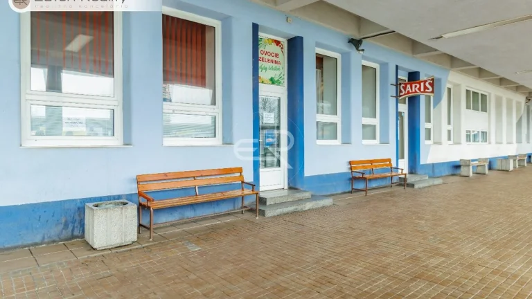Prenájom obchodný priestor 47 m2 s výkladom, AS Prešov