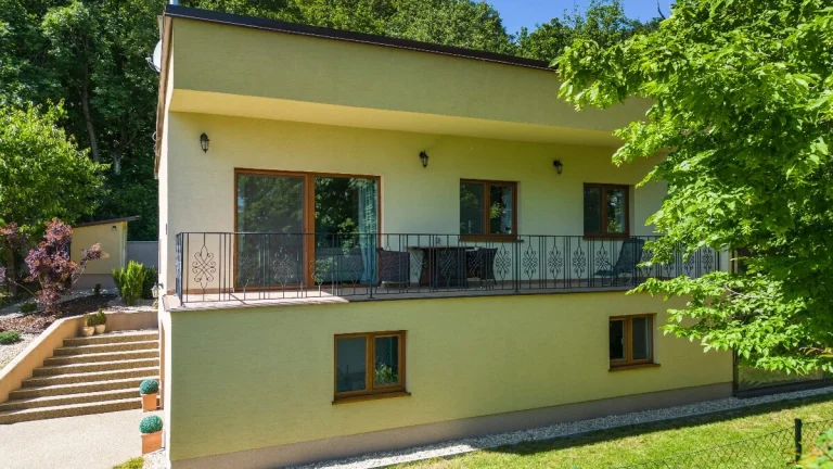 Top cena Celoročná chata na Zemplínskej Šírave časť Kamenec