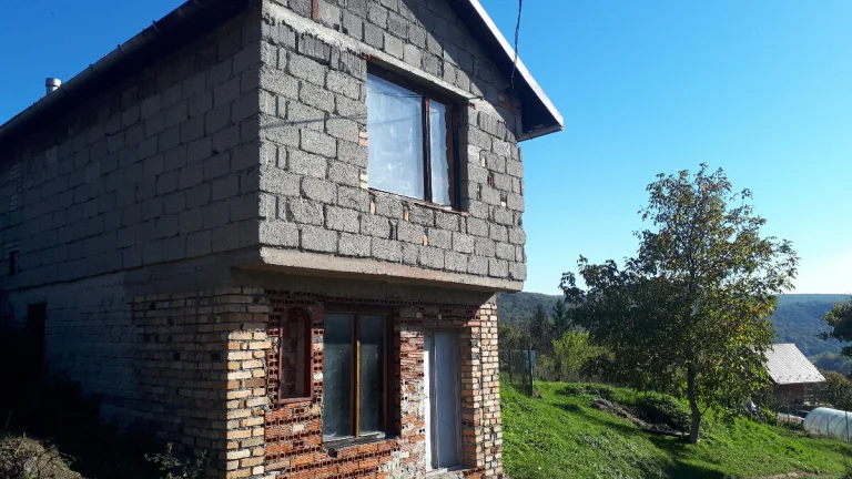 Predaj - chata - Hronský Beňadik