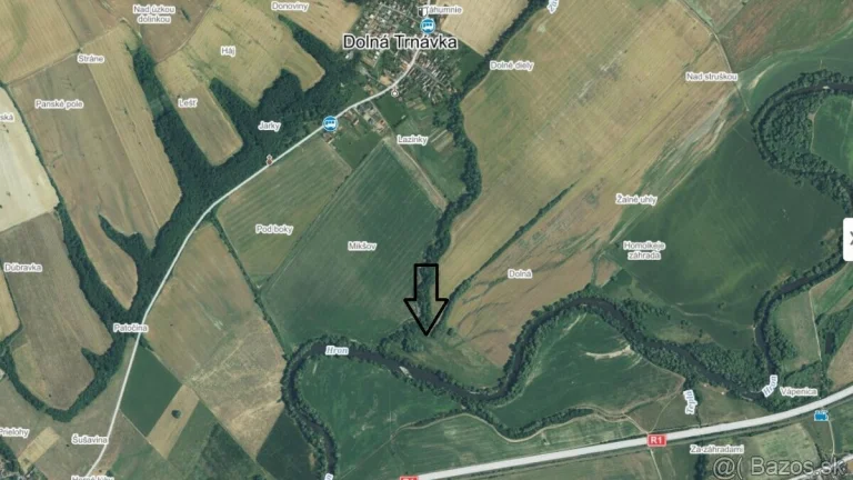 Rekreačný pozemok pri Hrone 1,7 hektara k. ú. Lovča